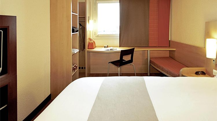 Ibis Hotel Room