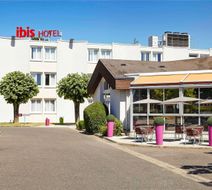 Ibis Chartres Ouest Luce Exterior