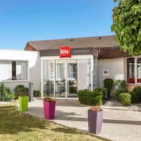 Ibis Chartres Ouest Luce