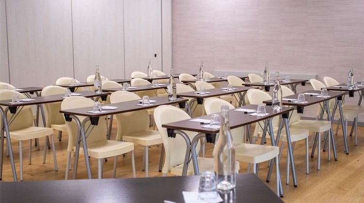 Ibis Rennes Beaulieu Meeting