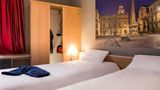 Ibis Arles Room
