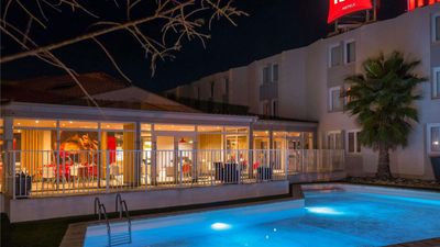 Ibis Arles
