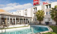 Ibis Arles