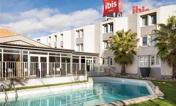 Ibis Arles