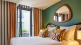 <b>Mercure Montmartre Basilique Room</b>. Images powered by <a href="https://iceportal.shijigroup.com/" title="IcePortal" target="_blank">IcePortal</a>.