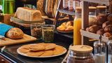 <b>Mercure Montmartre Basilique Restaurant</b>. Images powered by <a href="https://iceportal.shijigroup.com/" title="IcePortal" target="_blank">IcePortal</a>.