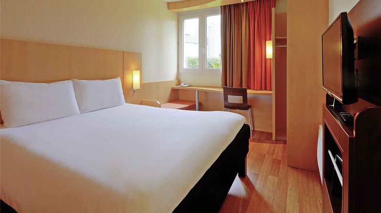 <b>Ibis Poitiers Beaulieu Exterior</b>. Images powered by <a href="https://iceportal.shijigroup.com/" title="IcePortal" target="_blank">IcePortal</a>.