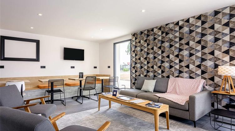 Ibis Hotel Dijon Sud Exterior