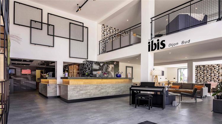 Ibis Hotel Dijon Sud Exterior