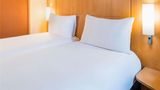 Ibis Hotel Paris Pont de Suresnes Room