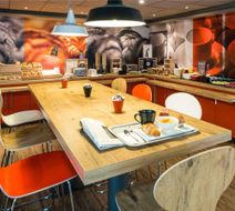 Ibis Hotel Paris Pont de Suresnes Exterior