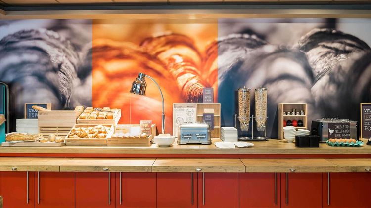 Ibis Hotel Paris Pont de Suresnes Restaurant