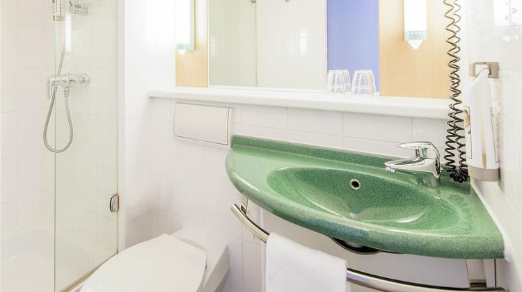 Ibis Hotel Paderborn Room