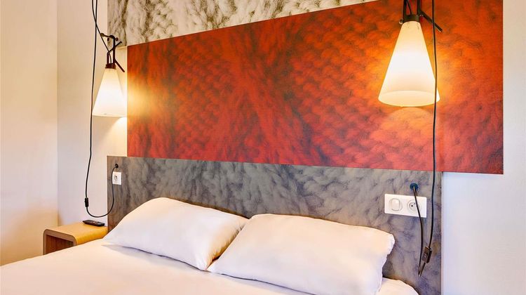 Ibis Hotel St Omer Room