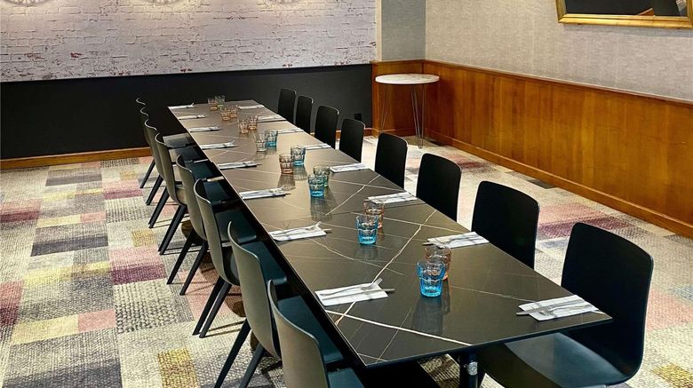 <b>Ibis Hotel St Omer Meeting</b>. Images powered by <a href="https://iceportal.shijigroup.com/" title="IcePortal" target="_blank">IcePortal</a>.