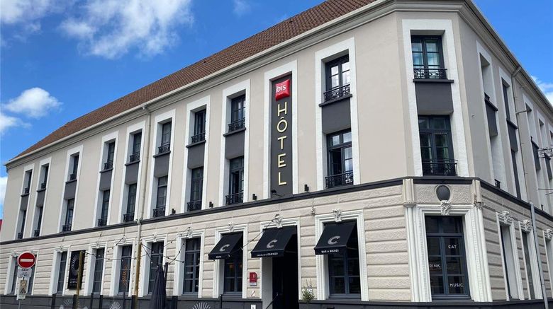 <b>Ibis Hotel St Omer Exterior</b>. Images powered by <a href="https://iceportal.shijigroup.com/" title="IcePortal" target="_blank">IcePortal</a>.