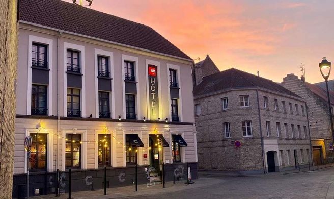 Ibis Hotel St Omer Exterior