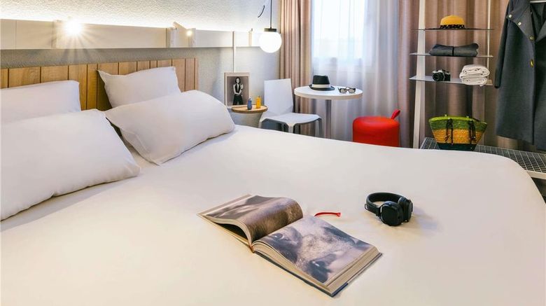 <b>Hotel Ibis Lyon St Rambert D'Albon Room</b>. Images powered by <a href="https://iceportal.shijigroup.com/" title="IcePortal" target="_blank">IcePortal</a>.