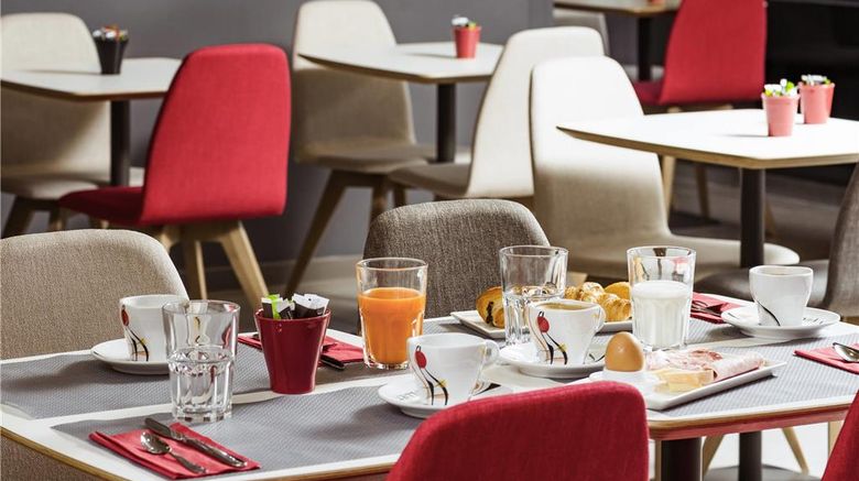 <b>Hotel Ibis Lyon St Rambert D'Albon Restaurant</b>. Images powered by <a href="https://iceportal.shijigroup.com/" title="IcePortal" target="_blank">IcePortal</a>.