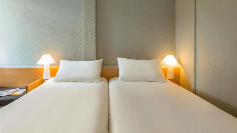 <b>Hotel Ibis Lyon St Rambert D'Albon Room</b>. Images powered by <a href="https://iceportal.shijigroup.com/" title="IcePortal" target="_blank">IcePortal</a>.