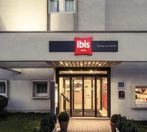 Hotel Ibis Epinay-sur-Seine Exterior