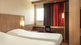 <b>Hotel Ibis Epinay-sur-Seine Room</b>. Images powered by <a href="https://iceportal.shijigroup.com/" title="IcePortal" target="_blank">IcePortal</a>.