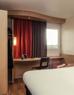 Hotel Ibis Epinay-sur-Seine