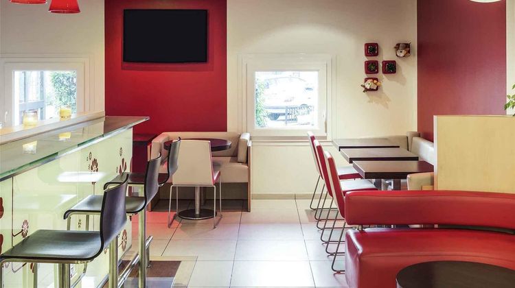 Hotel Ibis Epinay-sur-Seine Exterior