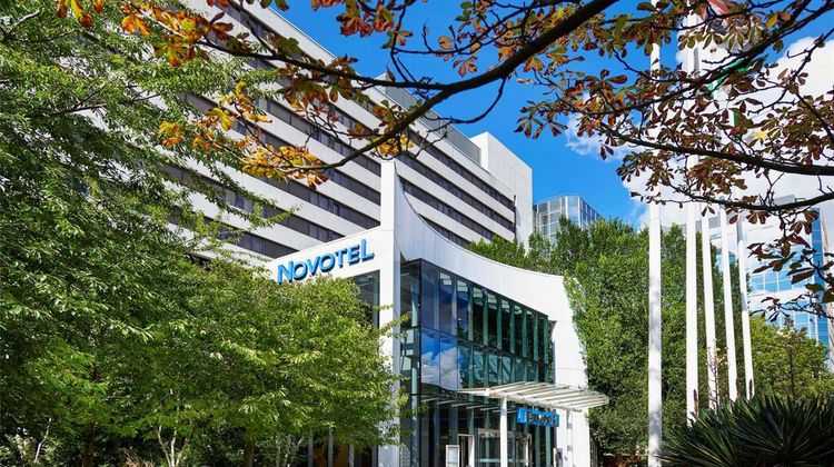 Novotel London West Exterior