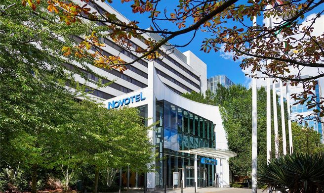 Novotel London West Exterior