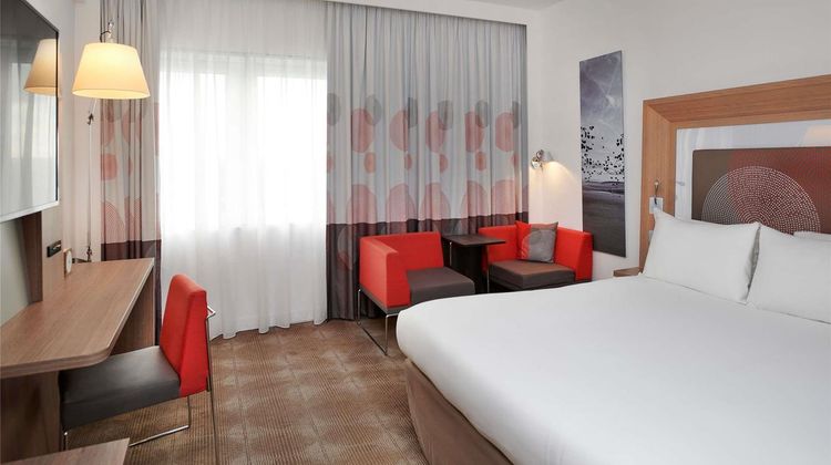 Novotel London West Room