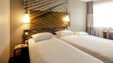 Ibis Hotel Koln Am Dom Room