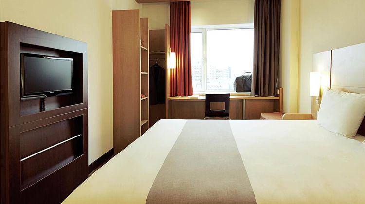 Ibis Hotel Lyon Est Beynost A42 Room