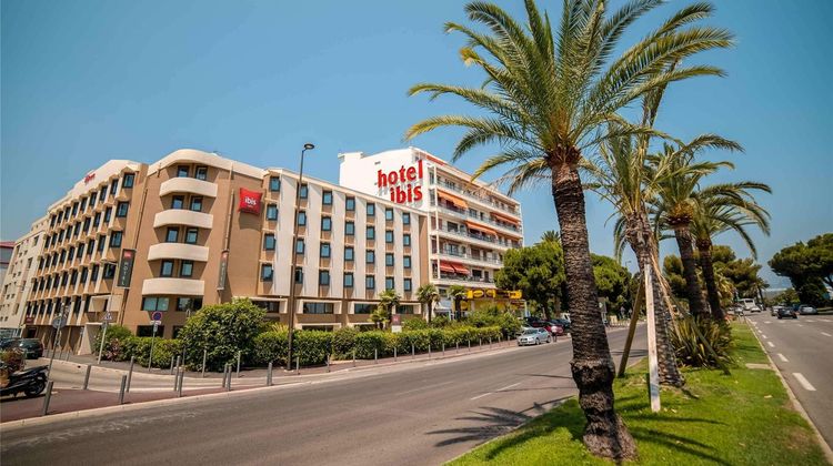 Ibis Hotel Nice Aeroport Exterior