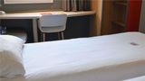 Ibis Hotel Saintes Room