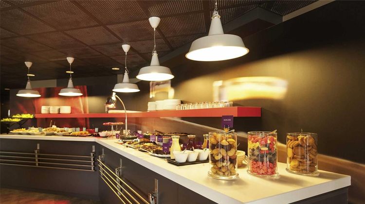 Ibis Paris Evry Restaurant