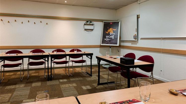 Ibis Hotel Paris La Defense Meeting