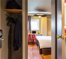 Ibis Aulnay Paris Nord Expo Room