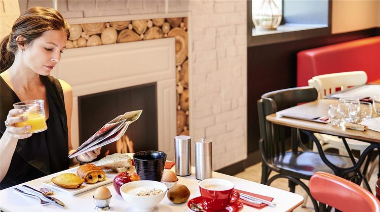 Ibis Styles Lyon Gerland Restaurant