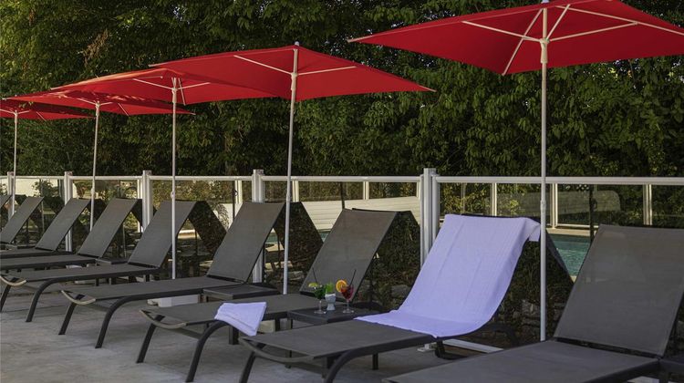 Ibis Hotel Lyon Nord Pool