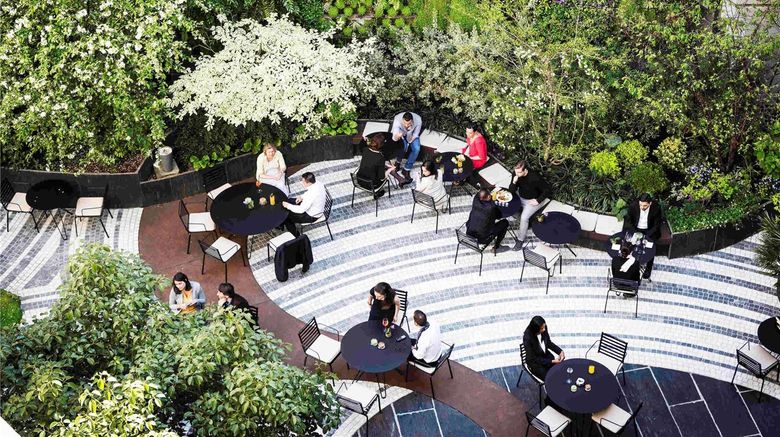 <b>Novotel Paris les Halles Exterior</b>. Images powered by <a href="https://iceportal.shijigroup.com/" title="IcePortal" target="_blank">IcePortal</a>.