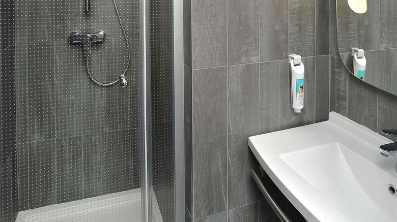 <b>Ibis Hotel Lyon Centre Room</b>. Images powered by <a href="https://iceportal.shijigroup.com/" title="IcePortal" target="_blank">IcePortal</a>.