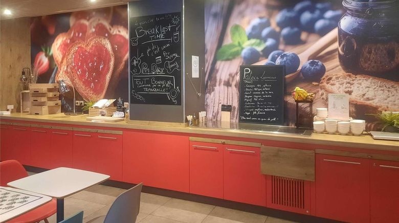 <b>Ibis Hotel Lyon Centre Restaurant</b>. Images powered by <a href="https://iceportal.shijigroup.com/" title="IcePortal" target="_blank">IcePortal</a>.