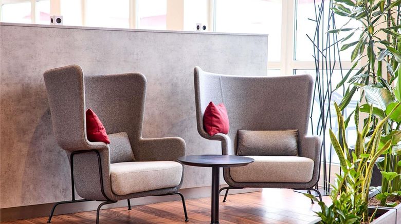 <b>Ibis Hotel Hauptbahnhof Exterior</b>. Images powered by <a href="https://iceportal.shijigroup.com/" title="IcePortal" target="_blank">IcePortal</a>.