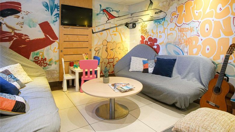 <b>Ibis Hotel Toulouse Aeroport Exterior</b>. Images powered by <a href="https://iceportal.shijigroup.com/" title="IcePortal" target="_blank">IcePortal</a>.