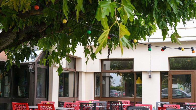 <b>Ibis Hotel Toulouse Aeroport Exterior</b>. Images powered by <a href="https://iceportal.shijigroup.com/" title="IcePortal" target="_blank">IcePortal</a>.