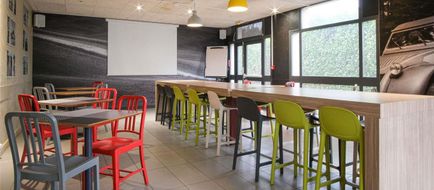 Ibis Hotel Toulouse Aeroport Exterior