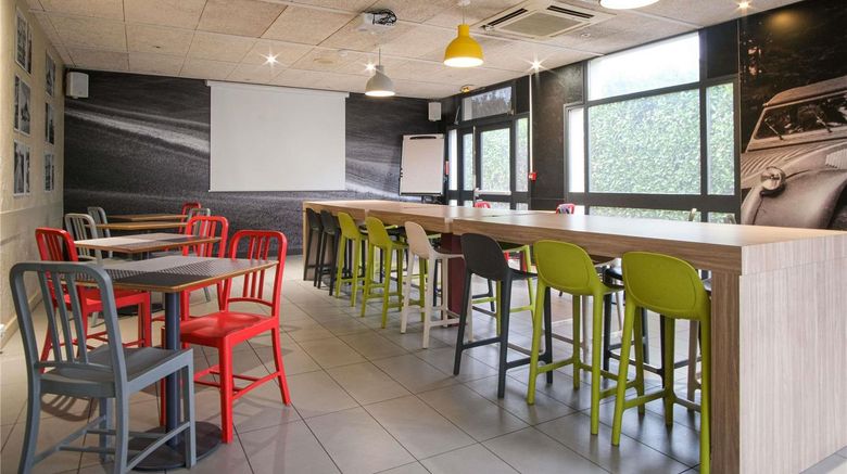 <b>Ibis Hotel Toulouse Aeroport Exterior</b>. Images powered by <a href="https://iceportal.shijigroup.com/" title="IcePortal" target="_blank">IcePortal</a>.