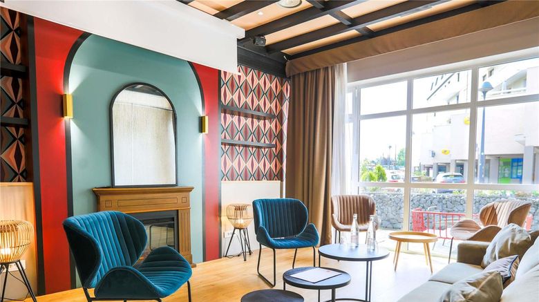 <b>Hotel ibis Saint Etienne la Terrasse Meeting</b>. Images powered by <a href="https://iceportal.shijigroup.com/" title="IcePortal" target="_blank">IcePortal</a>.