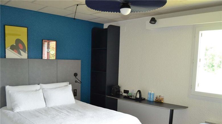 <b>Ibis Hotel Egletons Room</b>. Images powered by <a href="https://iceportal.shijigroup.com/" title="IcePortal" target="_blank">IcePortal</a>.